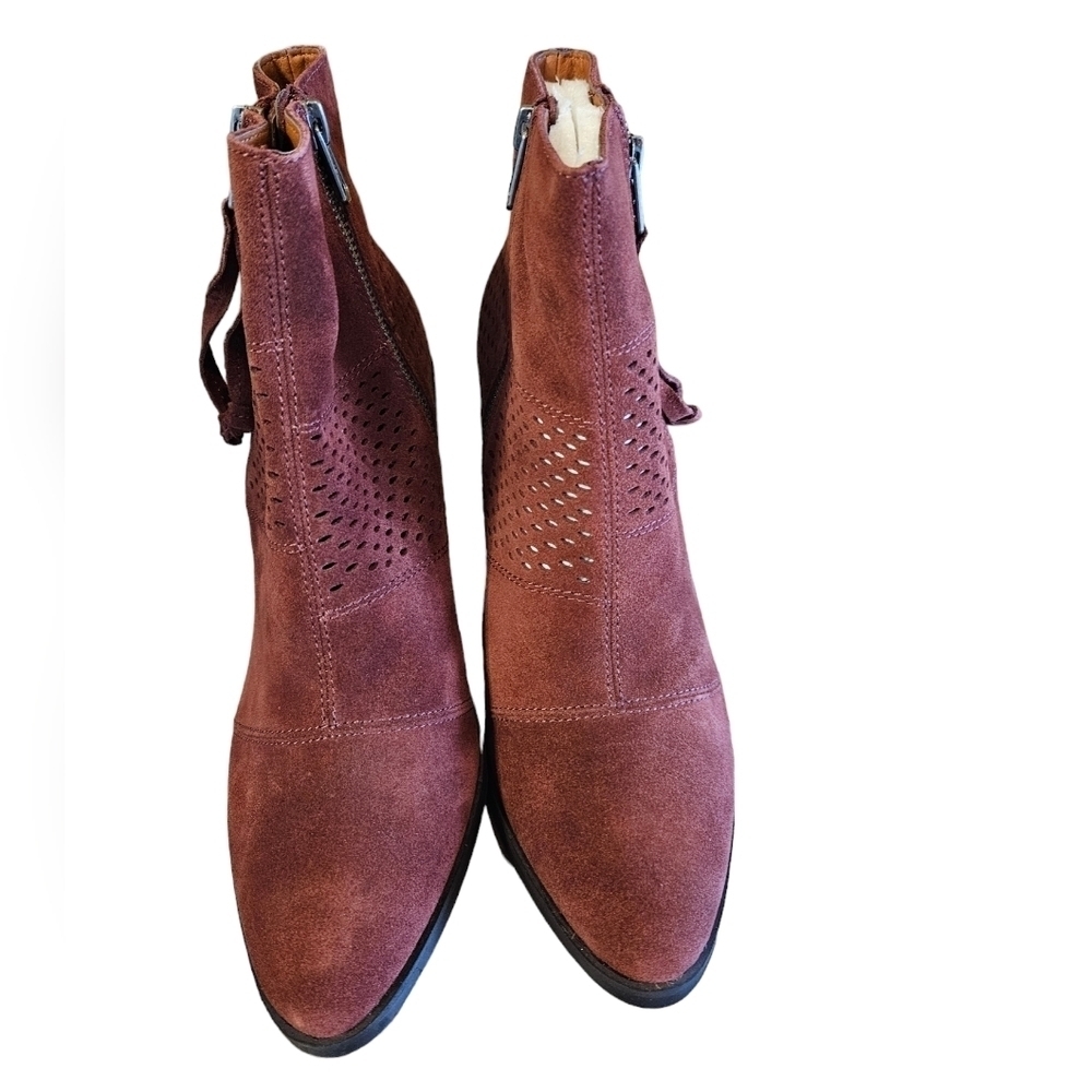Lucky Brand LK-Ramses Sable Suede Booties NEW - Picture 3 of 8